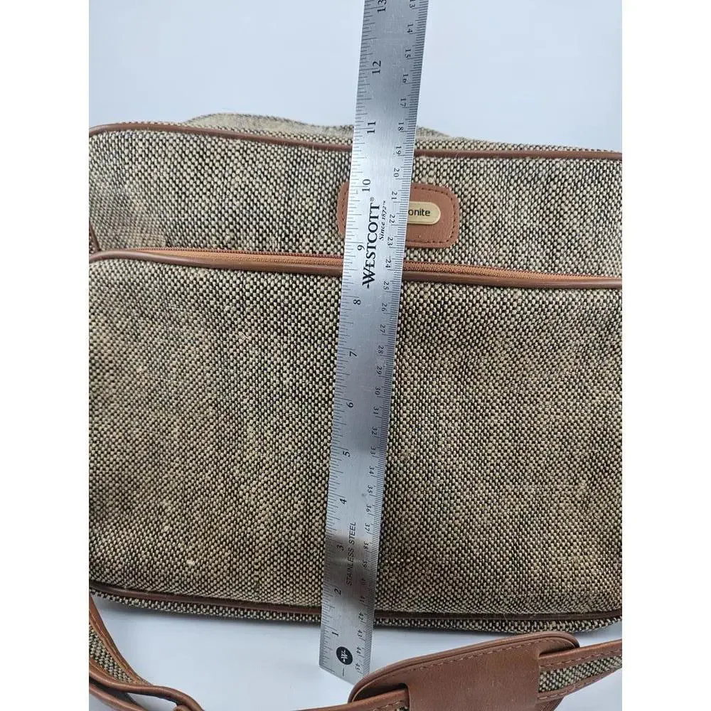 ​Vintage Samsonite Tapestry Travel Bag Zippered Shoulder Strap 14 Tweed Pattern